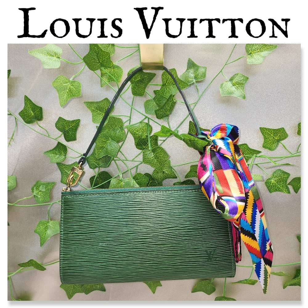 Authentic Louis Vuitton Epi Pochette Accessories 24 Borneo W/ Unbranded Twilly